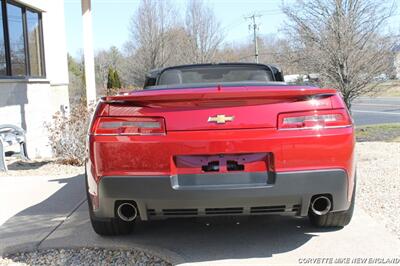 2015 Chevrolet Camaro SS  Convertible - Photo 32 - Carver, MA 02330