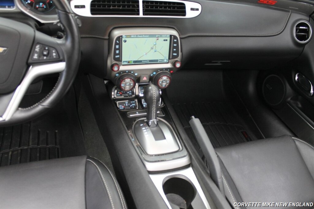 2015 Chevrolet Camaro SS Convertible - Photo 56 - Carver, MA 02330
