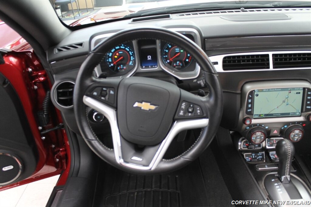 2015 Chevrolet Camaro SS Convertible - Photo 57 - Carver, MA 02330