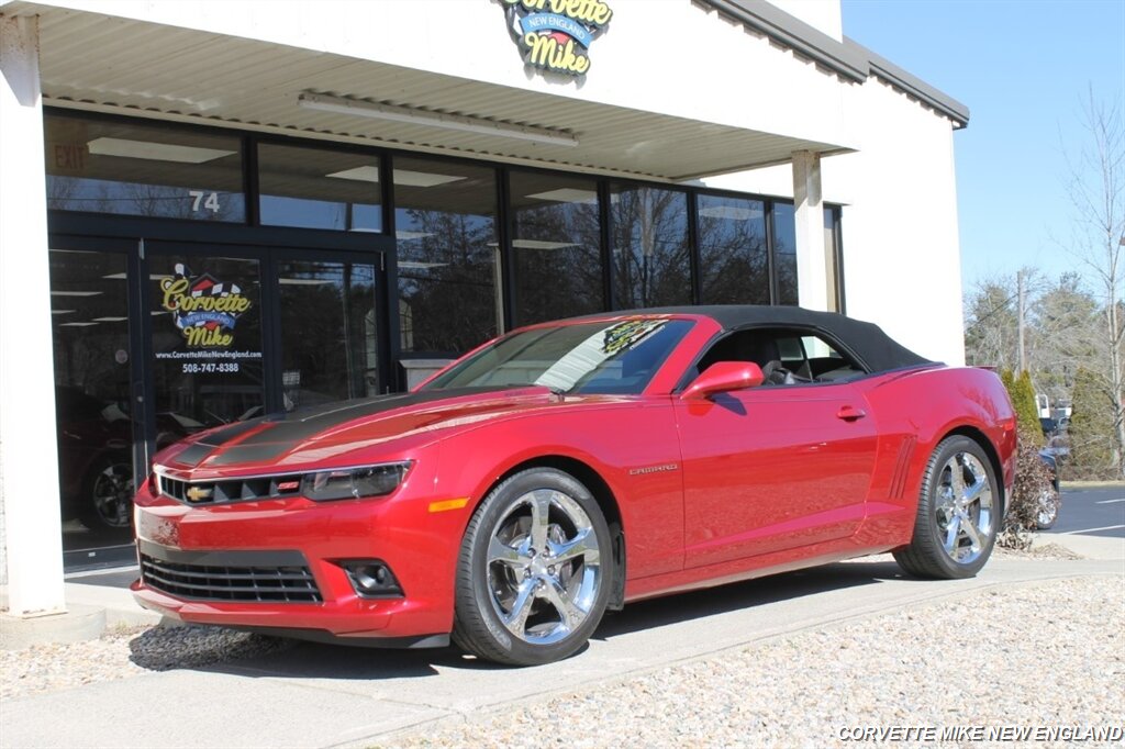 2015 Chevrolet Camaro SS  Convertible - Photo 1 - Carver, MA 02330