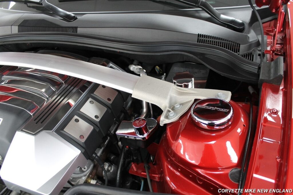 2015 Chevrolet Camaro SS Convertible - Photo 72 - Carver, MA 02330