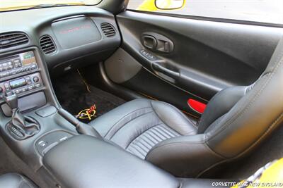 2004 Chevrolet Corvette Convertible   - Photo 36 - Carver, MA 02330