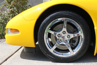 2004 Chevrolet Corvette Convertible   - Photo 11 - Carver, MA 02330