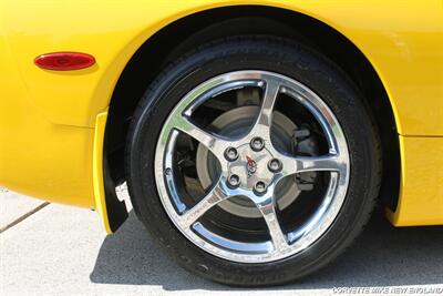 2004 Chevrolet Corvette Convertible   - Photo 25 - Carver, MA 02330