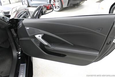 2014 Chevrolet Corvette Stingray Z51 - Photo 33 - Carver, MA 02330