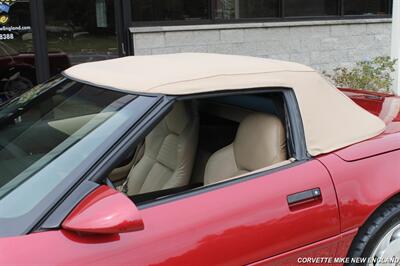 1994 Chevrolet Corvette Convertible   - Photo 12 - Carver, MA 02330