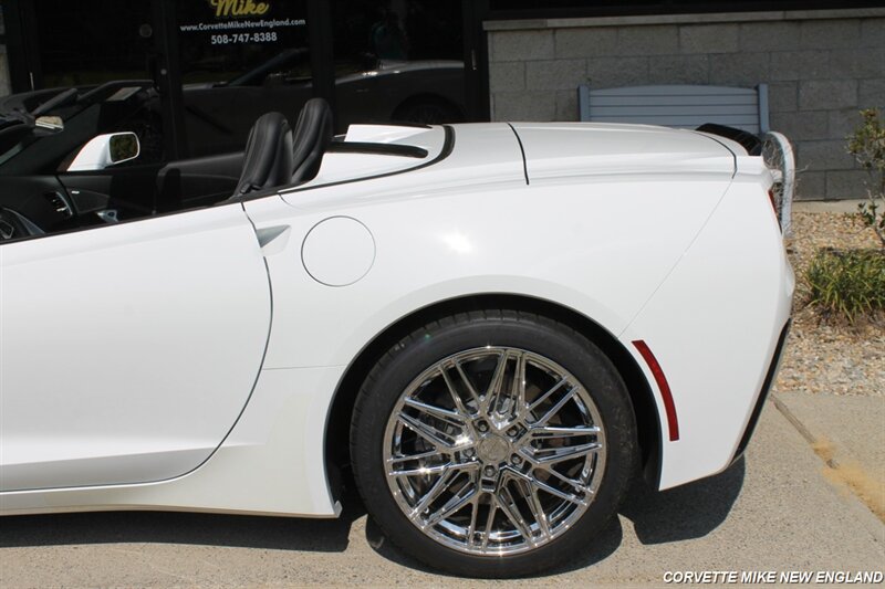 2015 Chevrolet Corvette 32