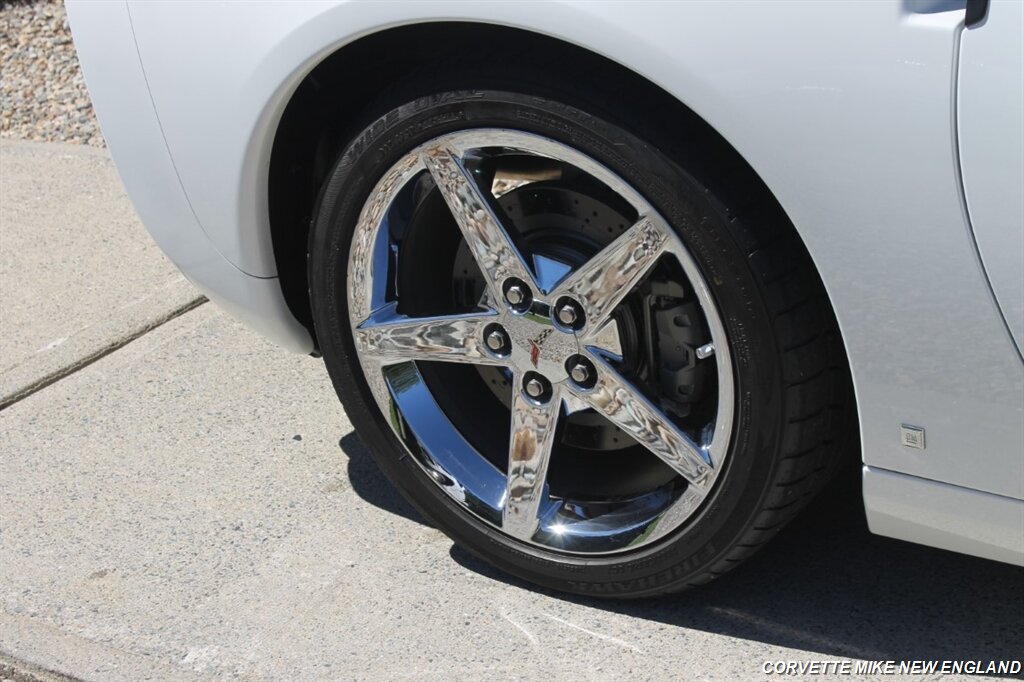 2007 Chevrolet Corvette Convertible - Photo 24 - Carver, MA 02330