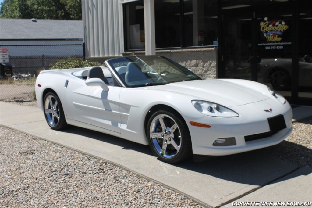 2007 Chevrolet Corvette Convertible - Photo 17 - Carver, MA 02330