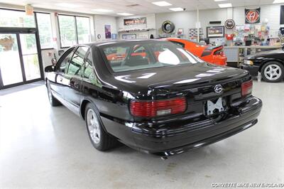 1996 Chevrolet Impala SS   - Photo 6 - Carver, MA 02330