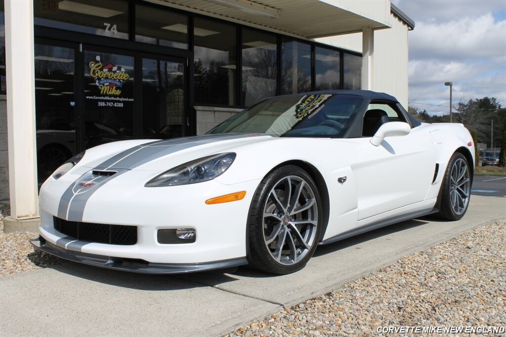 2013 Chevrolet Corvette 427 Collector Edition 60th Anniversary - Photo 2 - Carver, MA 02330