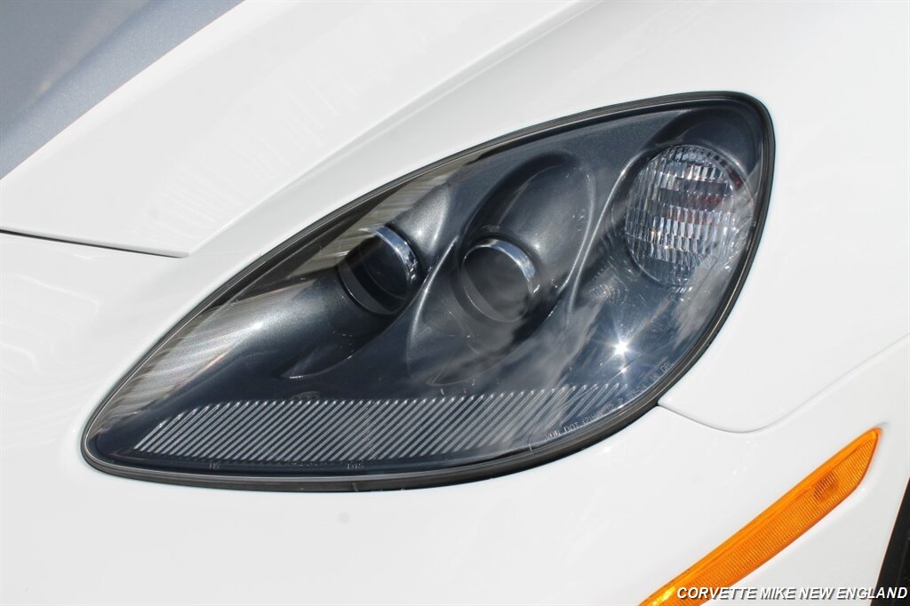 2013 Chevrolet Corvette 427 Collector Edition 60th Anniversary - Photo 11 - Carver, MA 02330