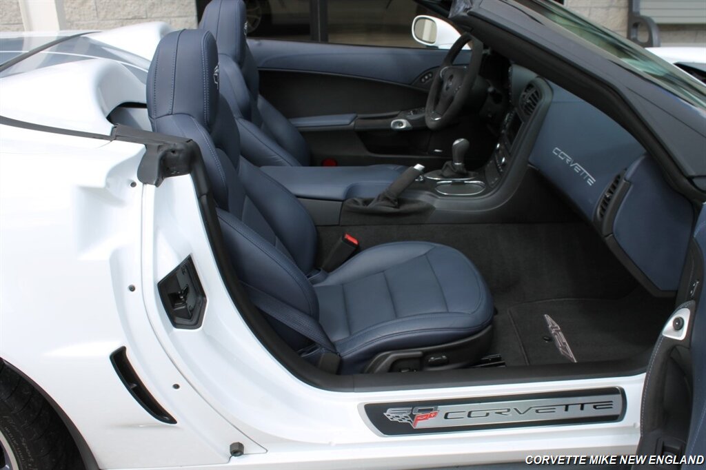 2013 Chevrolet Corvette 427 Collector Edition 60th Anniversary - Photo 35 - Carver, MA 02330