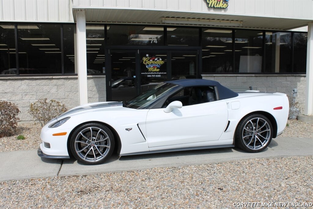 2013 Chevrolet Corvette 427 Collector Edition  60th Anniversary - Photo 1 - Carver, MA 02330