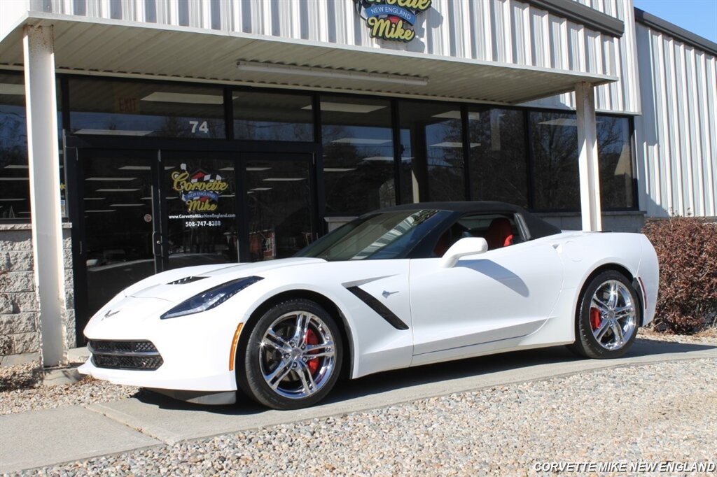 2016 Chevrolet Corvette Stingray   - Photo 1 - Carver, MA 02330