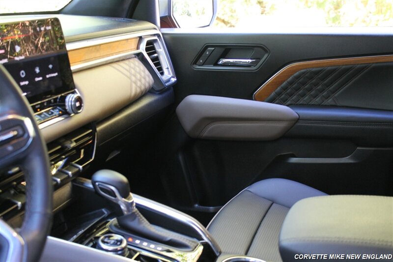 2026 GMC Canyon 71