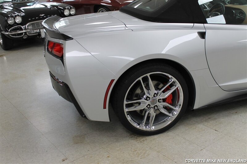 2015 Chevrolet Corvette 24
