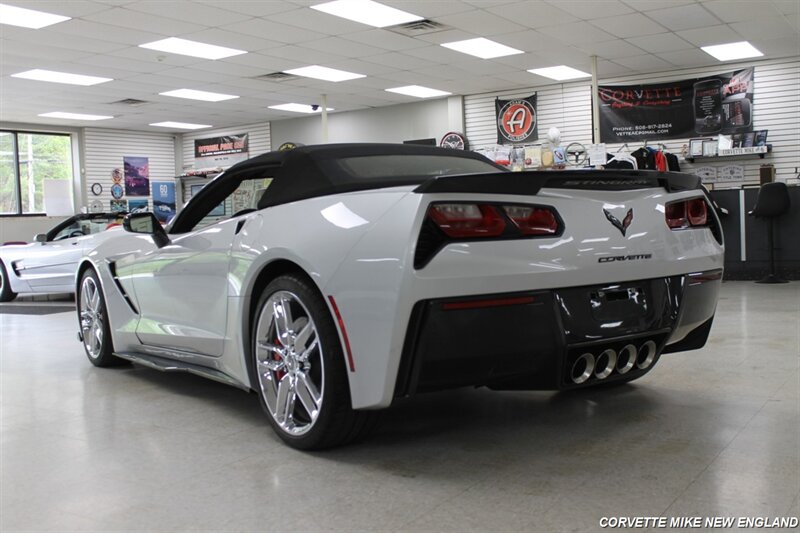 2015 Chevrolet Corvette 12
