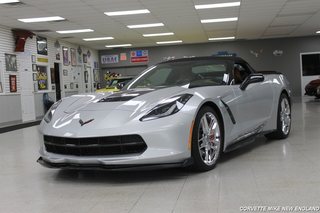 2015 Chevrolet Corvette Stingray Convertible w/Z51's photo