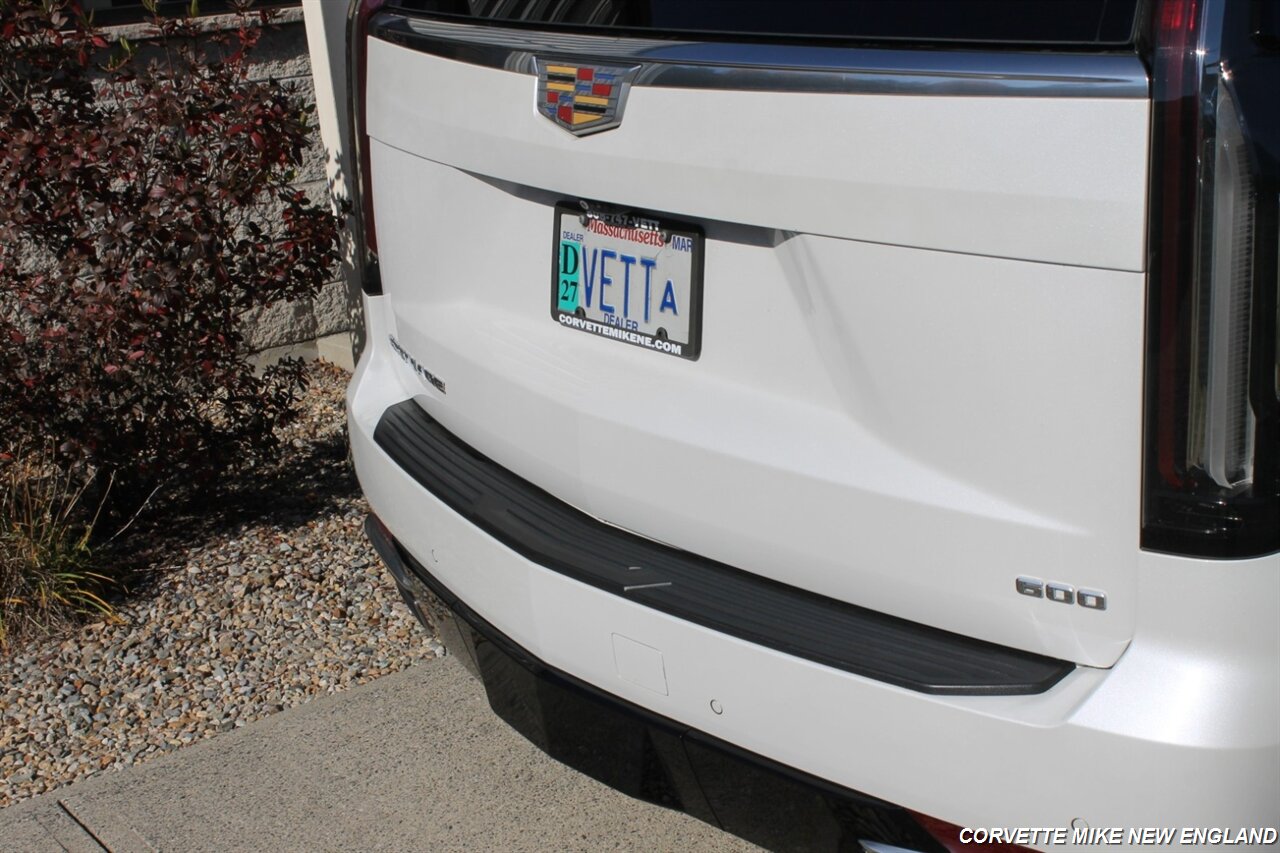 2022 Cadillac Escalade Premium Luxury - Photo 20 - Carver, MA 02330