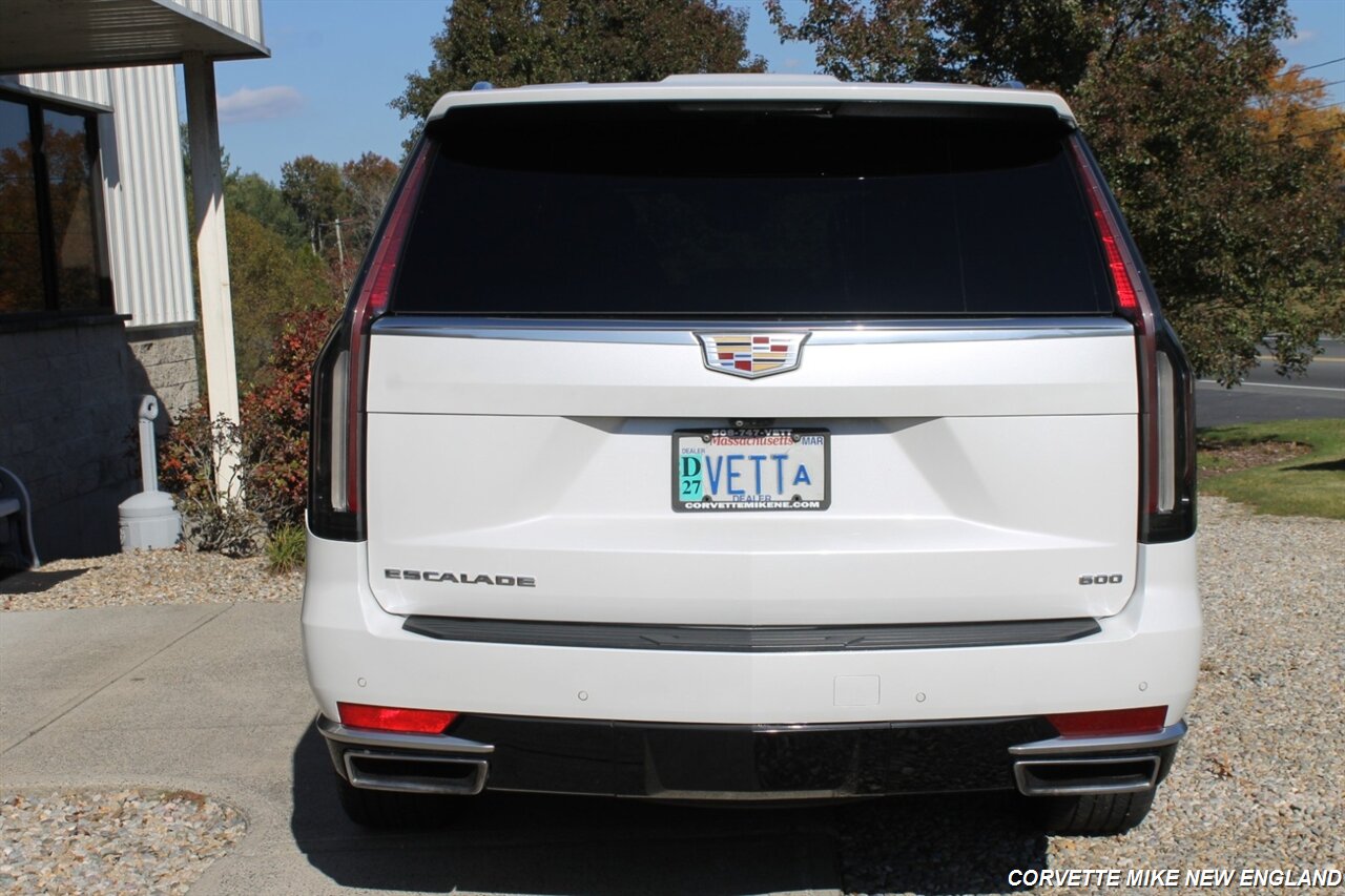 2022 Cadillac Escalade Premium Luxury - Photo 19 - Carver, MA 02330
