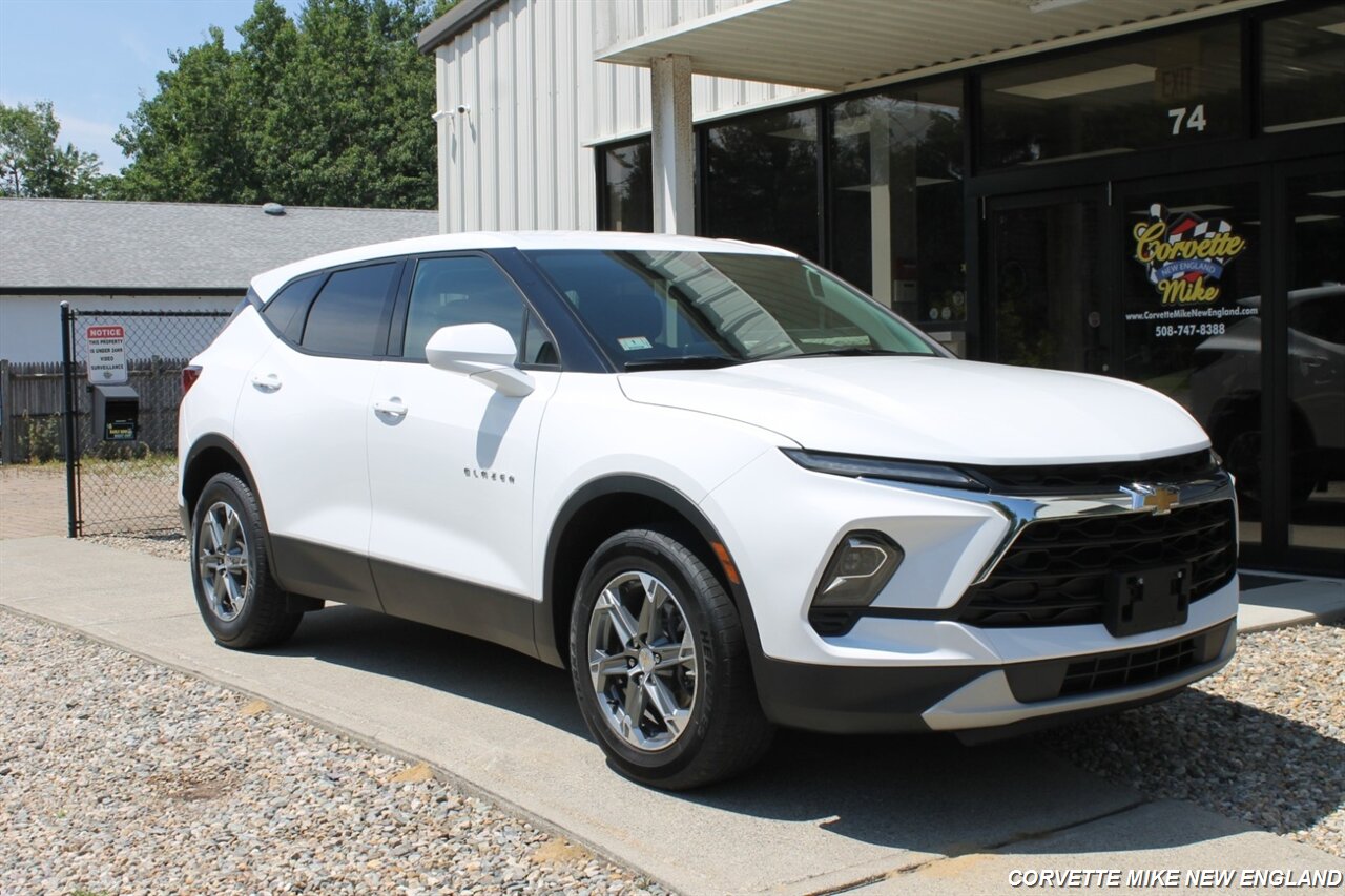 2023 Chevrolet Blazer LT   - Photo 1 - Carver, MA 02330