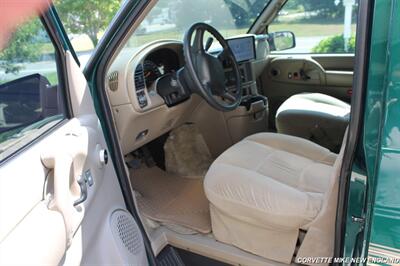 2000 Chevrolet Astro Mark III SE   - Photo 31 - Carver, MA 02330