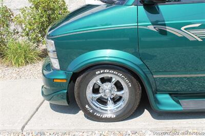 2000 Chevrolet Astro Mark III SE   - Photo 9 - Carver, MA 02330