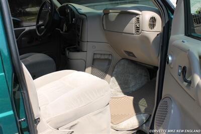 2000 Chevrolet Astro Mark III SE   - Photo 38 - Carver, MA 02330