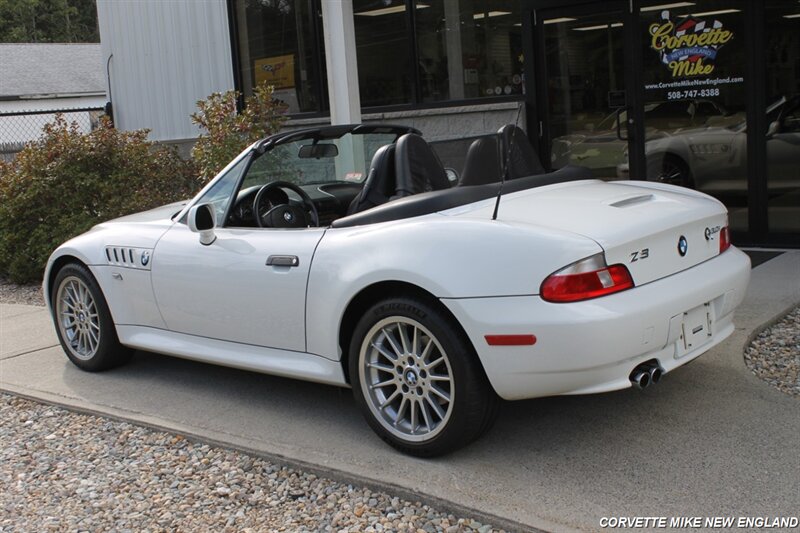 2001 BMW Z3 28