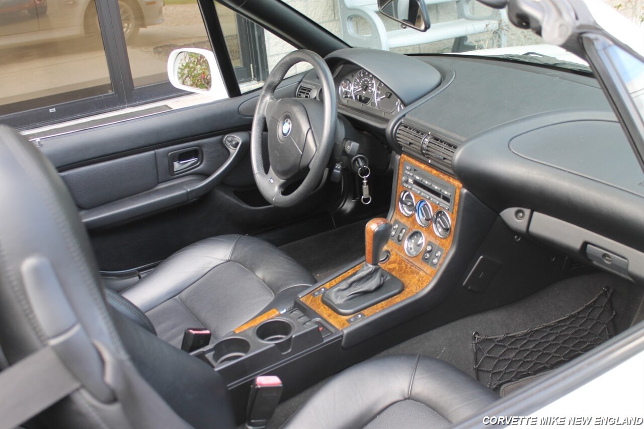 2001 BMW Z3 3.0i - Photo 30 - Carver, MA 02330