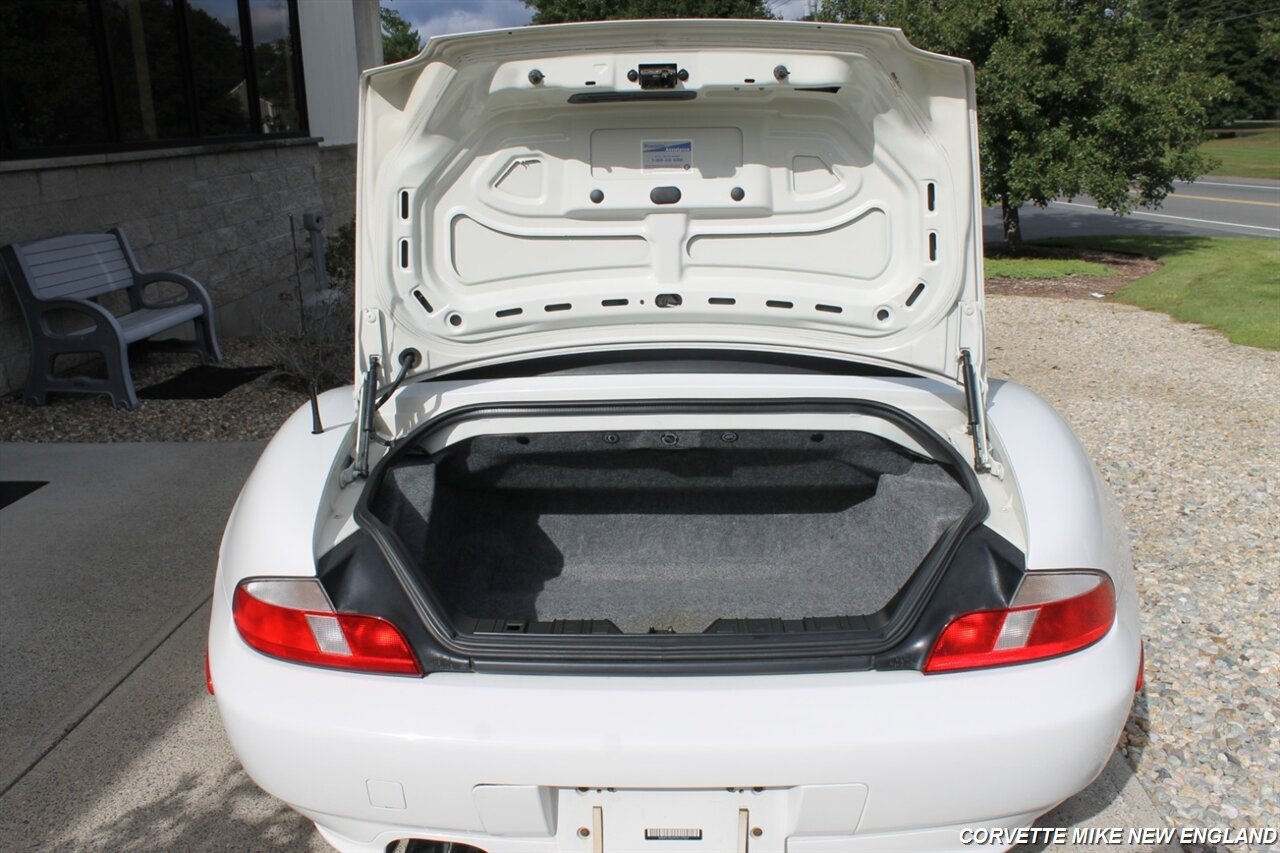 2001 BMW Z3 3.0i - Photo 42 - Carver, MA 02330