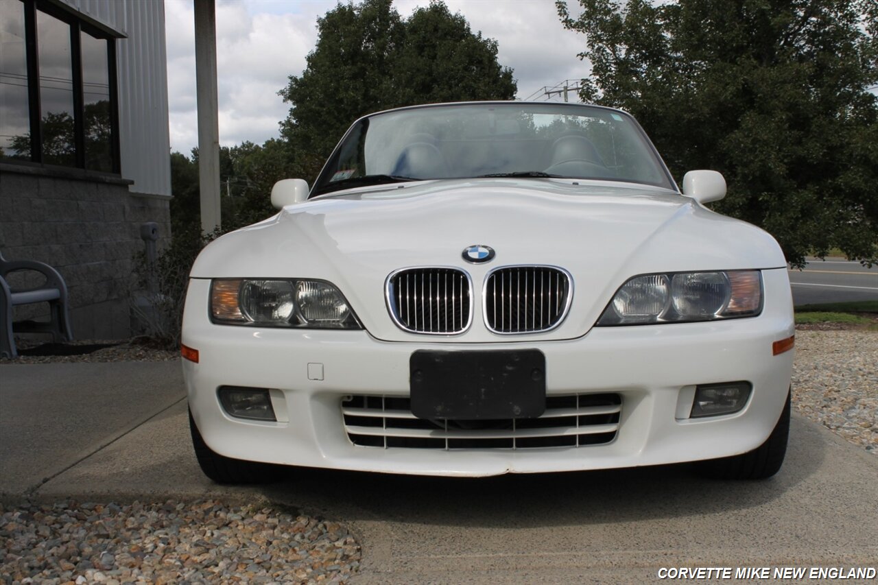 2001 BMW Z3 3.0i - Photo 9 - Carver, MA 02330