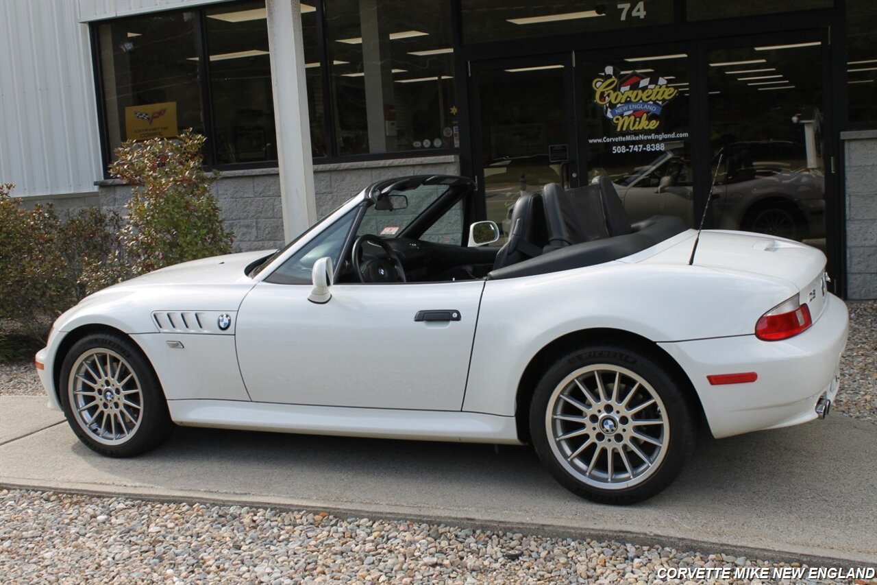 2001 BMW Z3 3.0i - Photo 6 - Carver, MA 02330