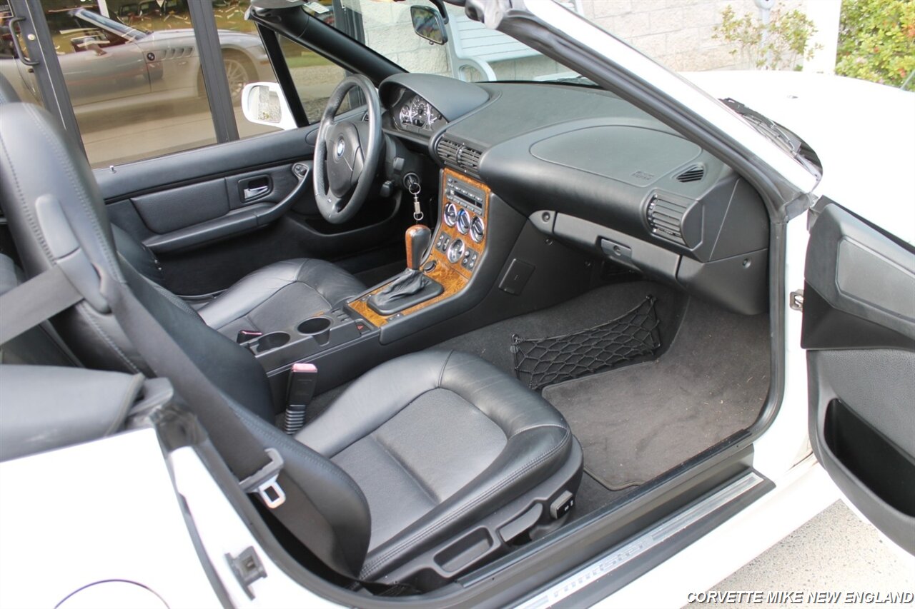 2001 BMW Z3 3.0i - Photo 37 - Carver, MA 02330