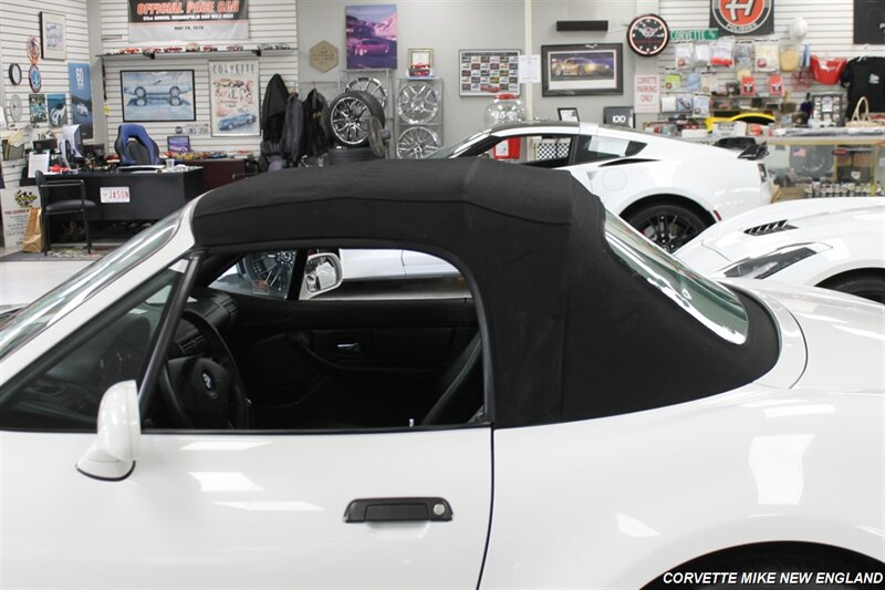 2001 BMW Z3 81