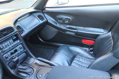2000 Chevrolet Corvette Convertible   - Photo 32 - Carver, MA 02330