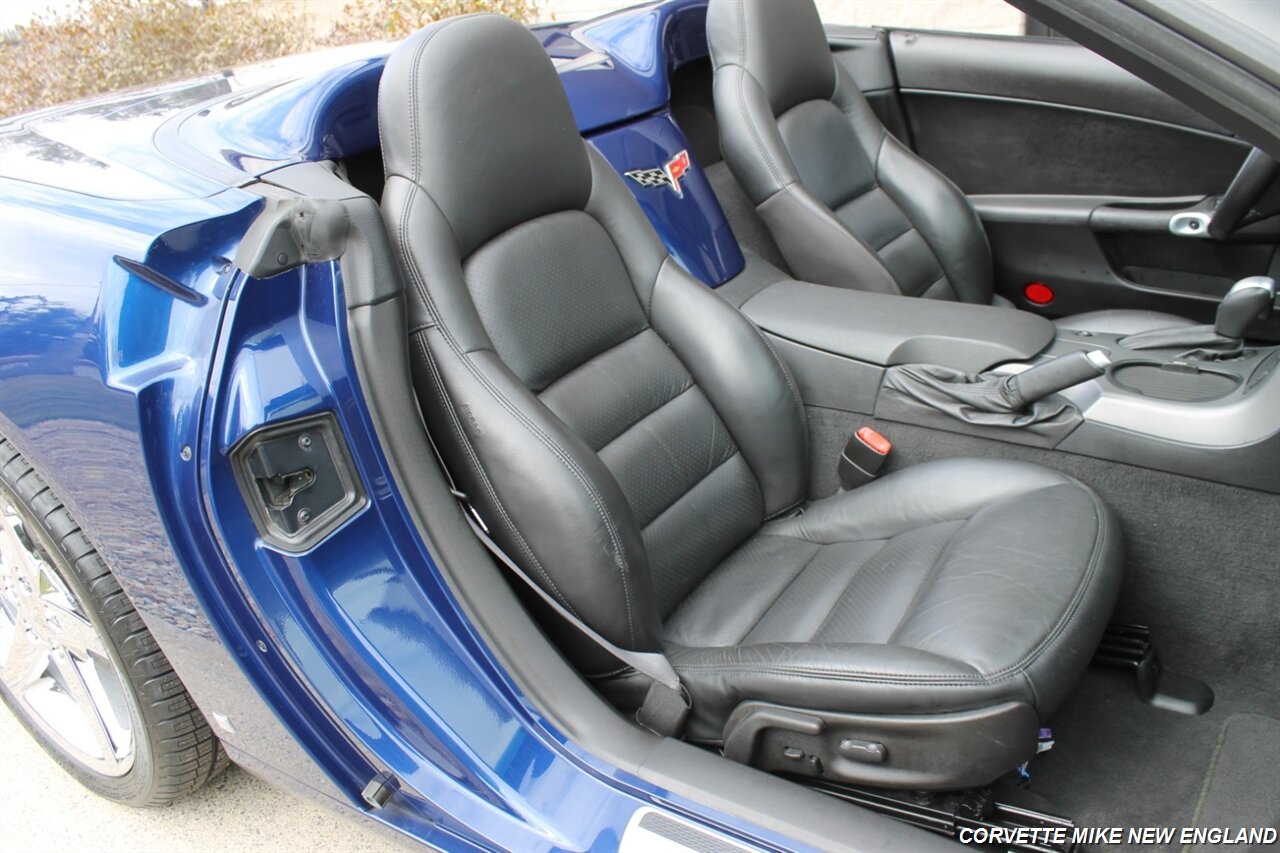 2007 Chevrolet Corvette Convertible - Photo 32 - Carver, MA 02330
