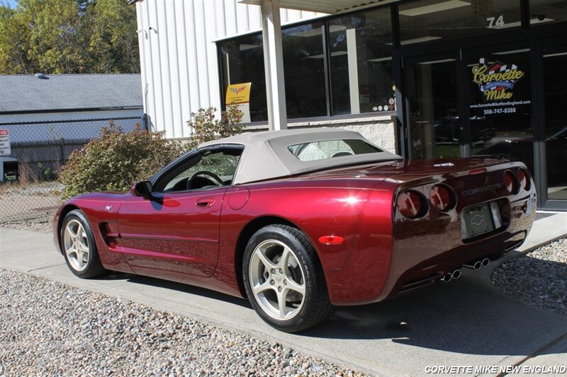 2003 Chevrolet Corvette 11