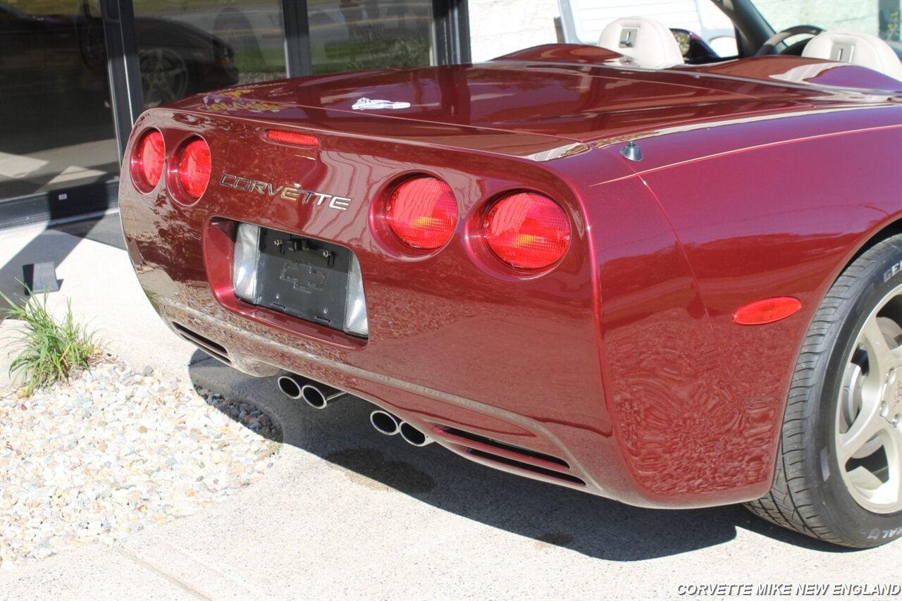 2003 Chevrolet Corvette Convertible 50th Anniversary - Photo 32 - Carver, MA 02330