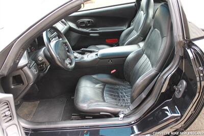 1998 Chevrolet Corvette   - Photo 18 - Carver, MA 02330
