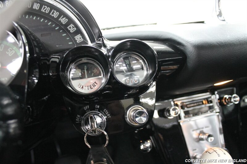 1961 Chevrolet Corvette 125