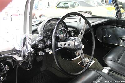 1961 Chevrolet Corvette Convertible   - Photo 40 - Carver, MA 02330