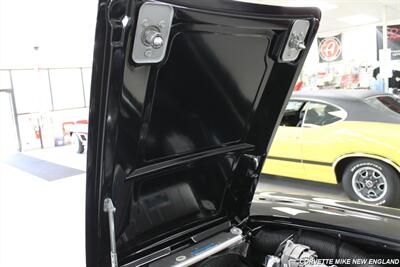 1961 Chevrolet Corvette Convertible   - Photo 60 - Carver, MA 02330