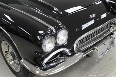 1961 Chevrolet Corvette Convertible   - Photo 32 - Carver, MA 02330