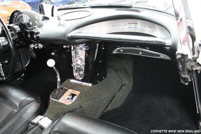 1961 Chevrolet Corvette Convertible   - Photo 43 - Carver, MA 02330