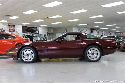 1993 Chevrolet Corvette ZR1   - Photo 5 - Carver, MA 02330