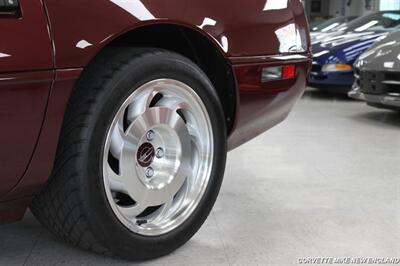 1993 Chevrolet Corvette ZR1   - Photo 30 - Carver, MA 02330