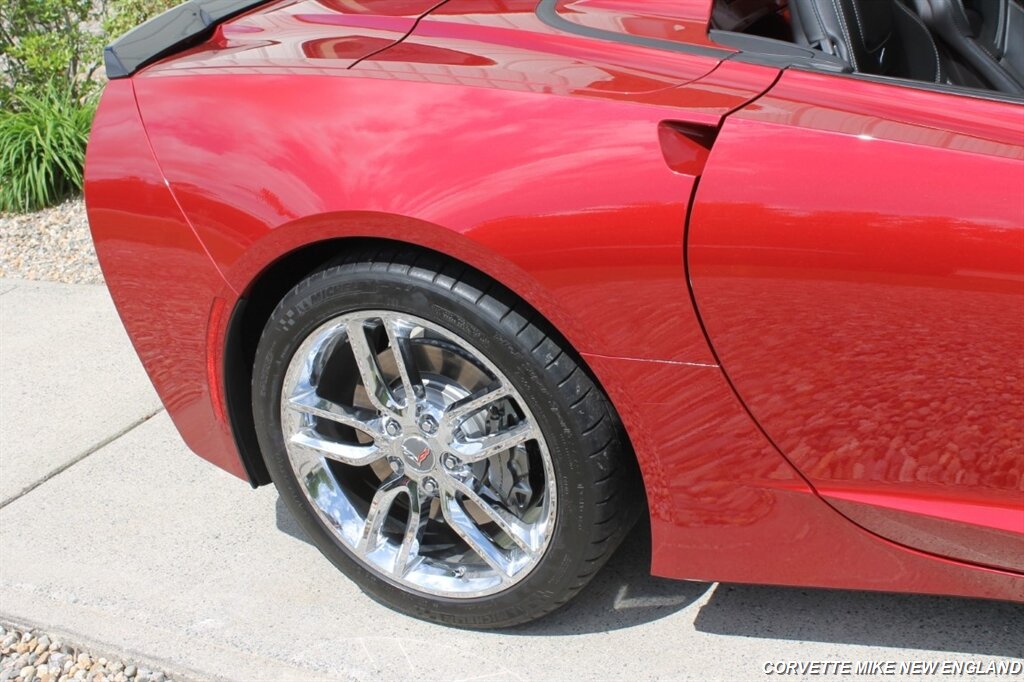 2014 Chevrolet Corvette Stingray Convertible - Photo 26 - Carver, MA 02330