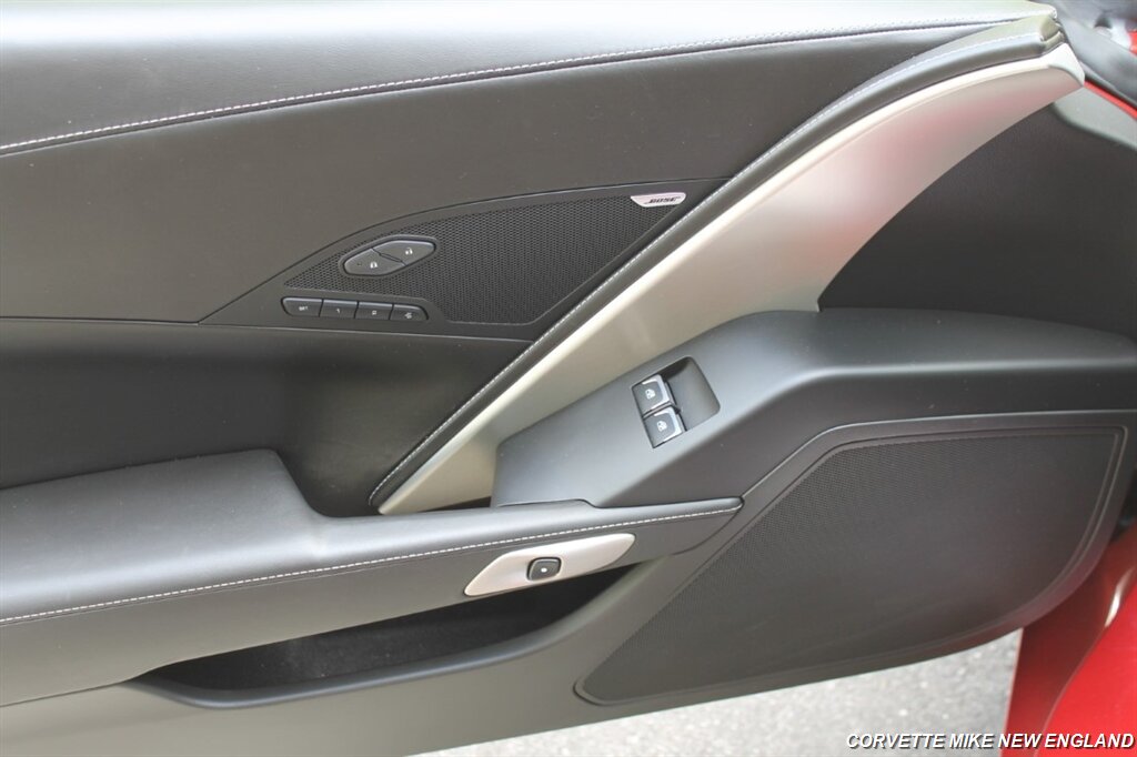 2014 Chevrolet Corvette Stingray Convertible - Photo 32 - Carver, MA 02330